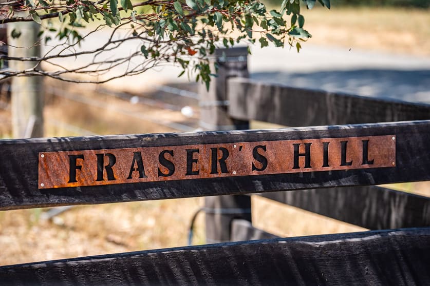 Click to view all images 109 Switchback Road Mudgegonga VIC 3737 - Image 3