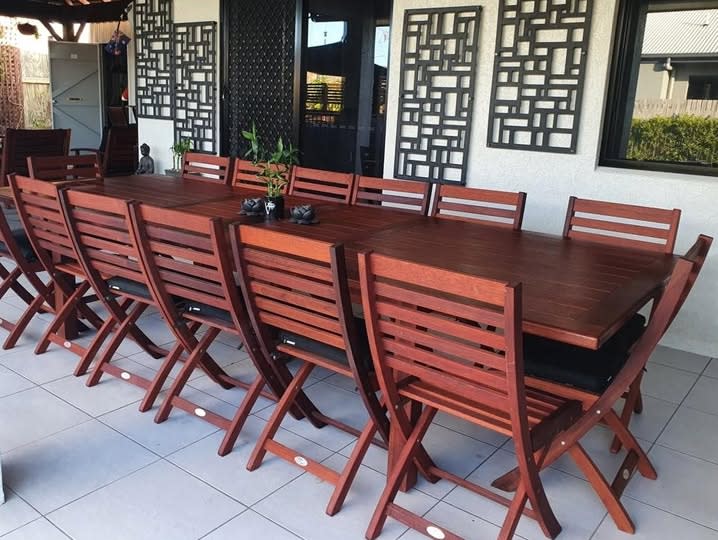 Click to view all images Retailer business for sale in Townsville City - Image 1