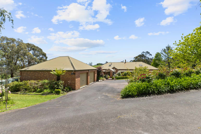 Click to view all images 55 Fairbairns Road Yinnar South VIC 3869 - Image 3
