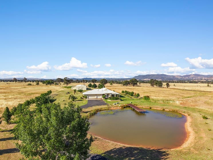 Click to view all images 14 Hill Sixty Drive Mudgee NSW 2850 - Image 1