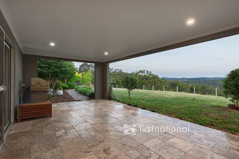 Click to view all images 8 Kennedy Road Avonsleigh VIC 3782 - Image 3
