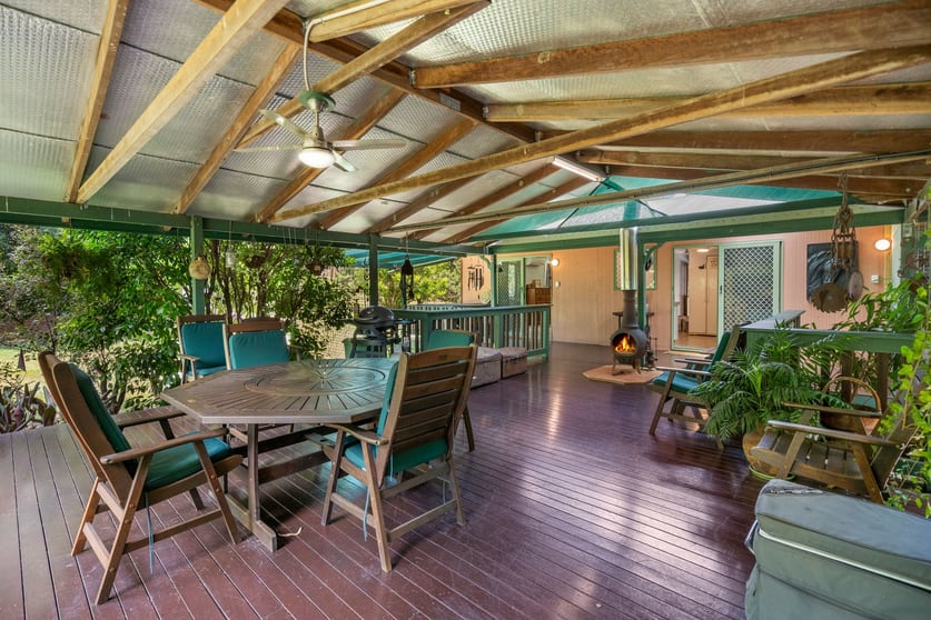 Click to view all images 9 Cramer Avenue Laidley South QLD 4341 - Image 2