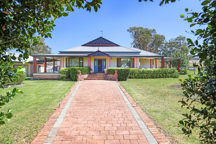 Click to view all images 1070 Top Somerton Road Attunga NSW 2345 - Image 2