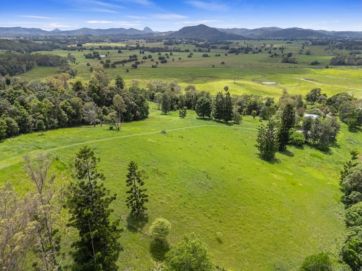 Click to view all images 86 Hyne Estate Road Kandanga QLD 4570 - Image 2