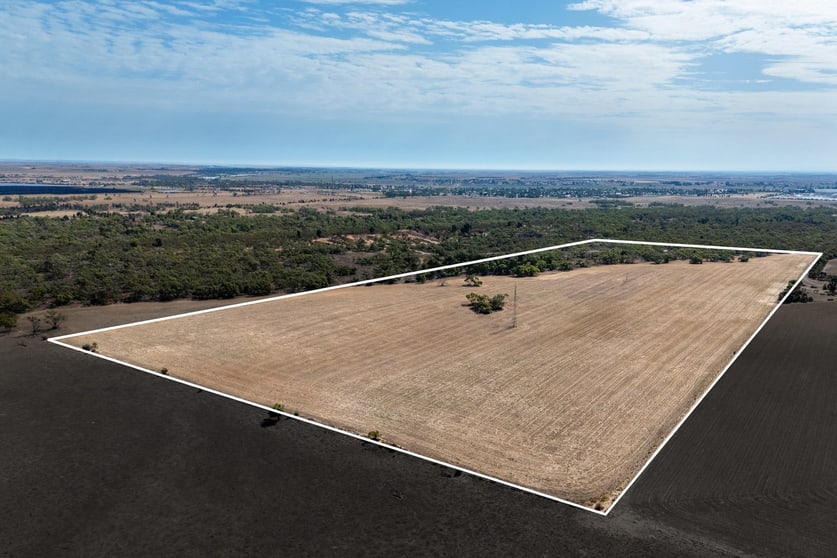 Click to view all images Lot/3 Gardner Road Tailem Bend SA 5260 - Image 1