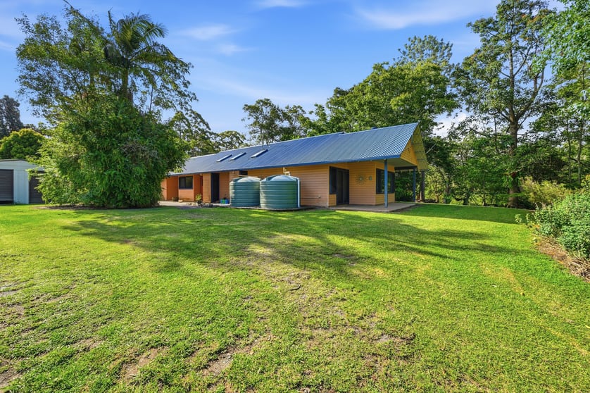 Click to view all images 125 Isaacs Road Lorne NSW 2439 - Image 3