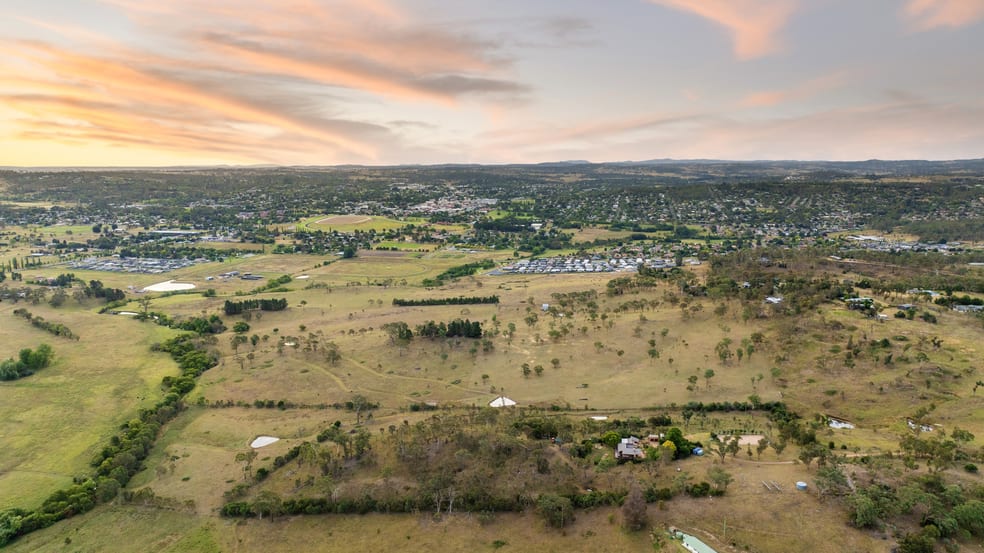 Click to view all images 109 Orchard View Road Armidale NSW 2350 - Image 3