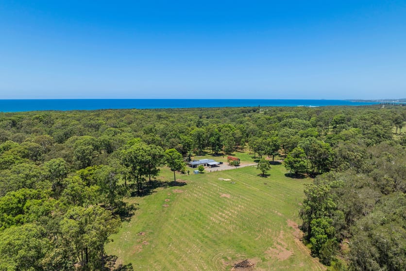 Click to view all images 224 Corindi Park Drive Corindi Beach NSW 2456 - Image 3