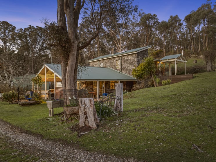 2101 Maintongoon Road Woodfield VIC 3715 - Image 2