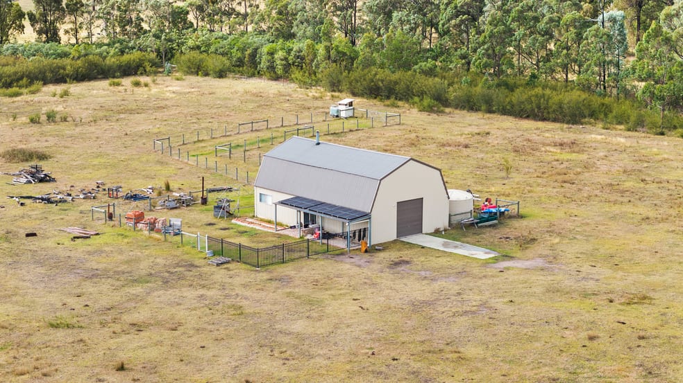 Click to view all images CA120C Johnson Lane Dawson VIC 3858 - Image 3
