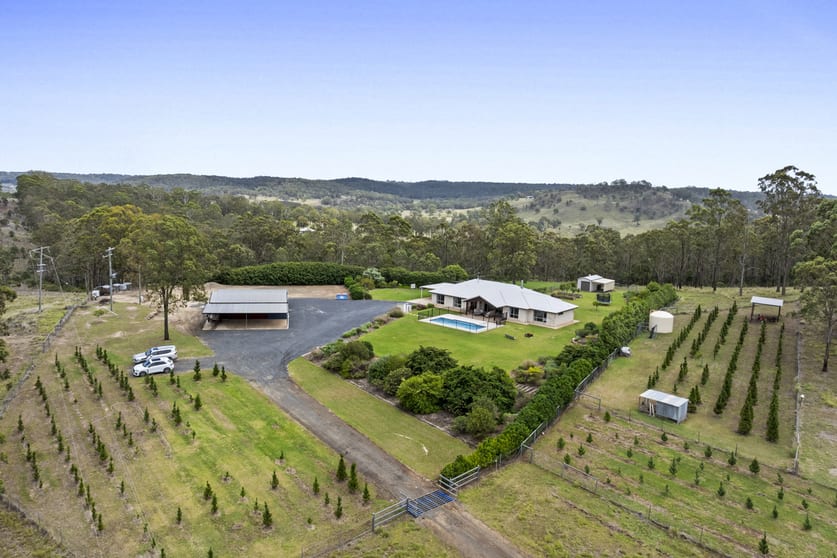 82 Bushell Road Geham QLD 4352 - Image 2