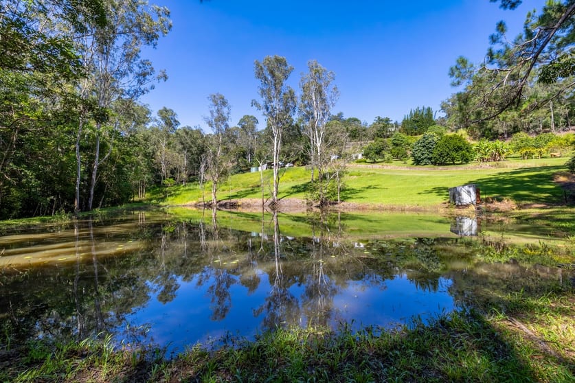 Click to view all images 43 Houghtons Road Landers Shoot QLD 4555 - Image 2