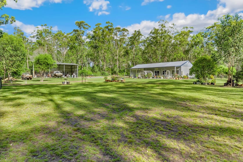 Click to view all images 208 Archer Road Struck Oil QLD 4714 - Image 1