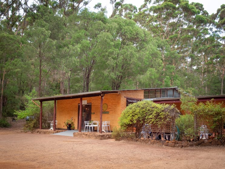 Click to view all images 2610 South Coast Highway William Bay WA 6333 - Image 3