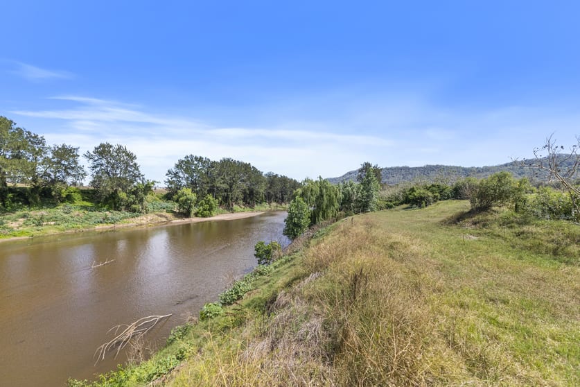 Click to view all images 951 Maitland Vale Road Rosebrook NSW 2320 - Image 2