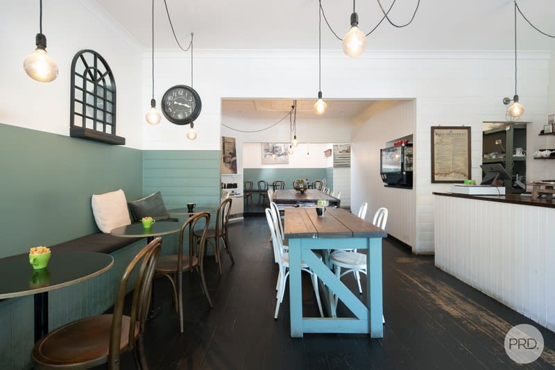 Click to view all images 54 Victoria Street Ballarat East VIC 3350 - Image 2