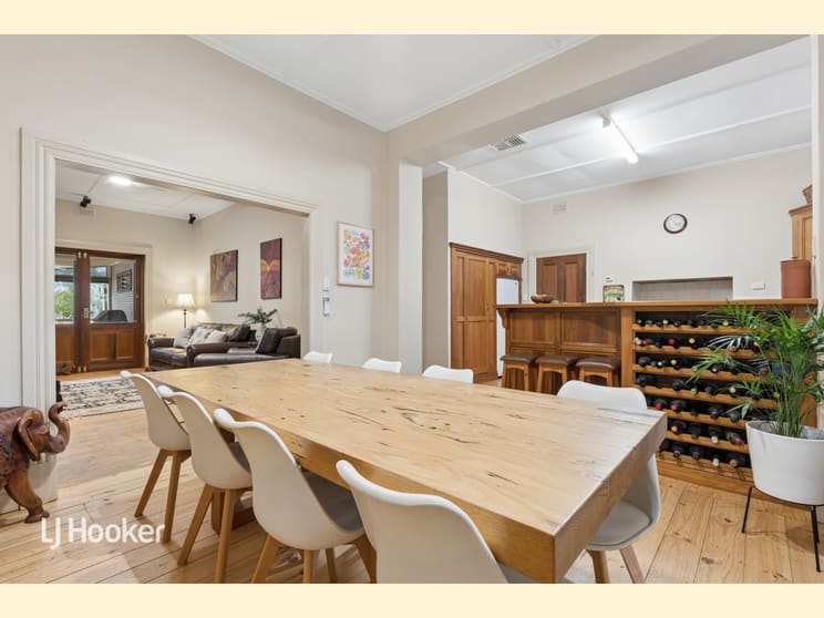Click to view all images 550 Flaxmans Valley Road Angaston SA 5353 - Image 3
