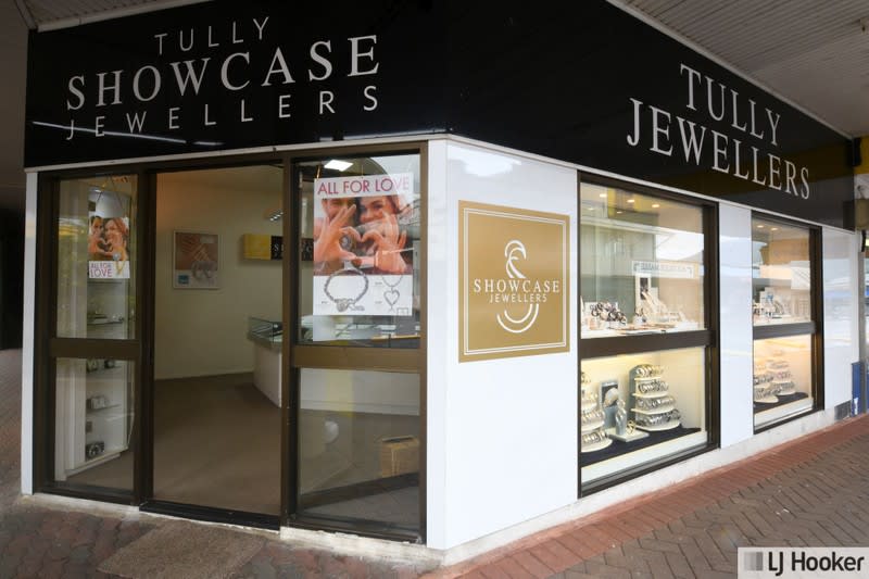 Click to view all images Shop & Retail business for sale in Tully - Image 3