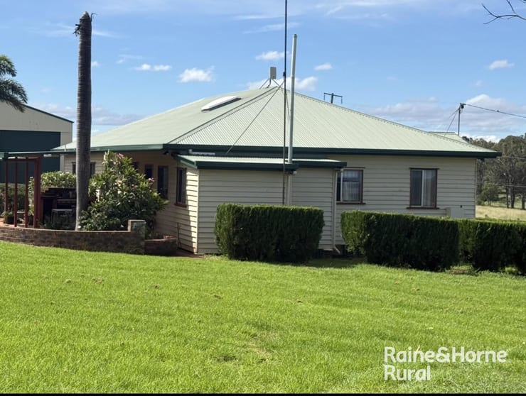 Click to view all images Coolabunia QLD 4610 - Image 3