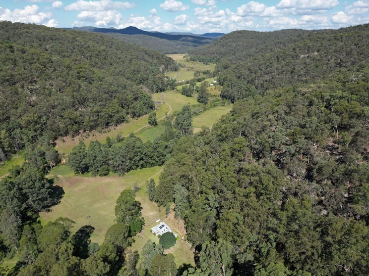 Click to view all images 181 Coolawine Rd Wollombi NSW 2325 - Image 2