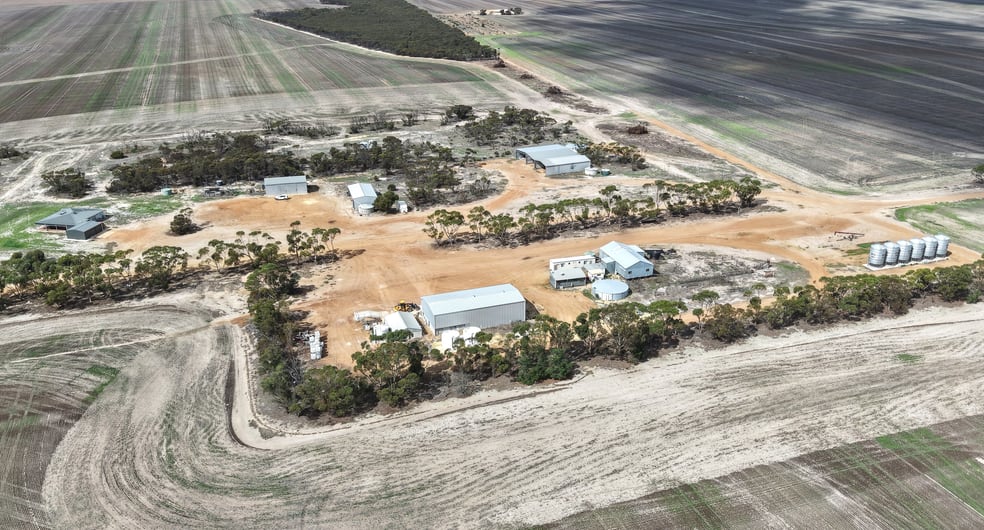 Click to view all images 1133 Koornong Road West River WA 6346 - Image 3