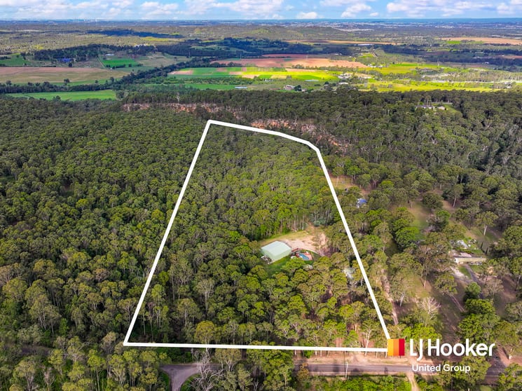 Click to view all images 150 Rapleys Loop Road Werombi NSW 2570 - Image 2