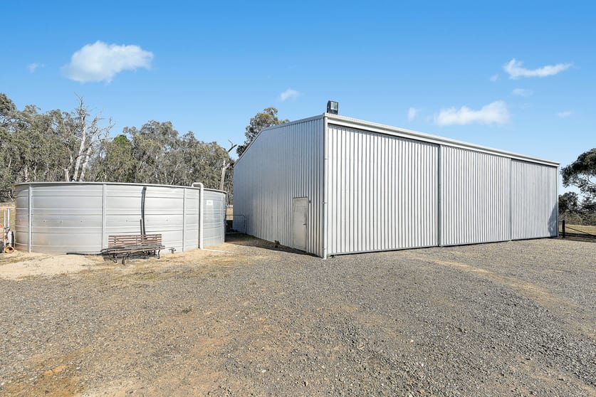 Click to view all images 1196 Stockinbingal Road Cootamundra NSW 2590 - Image 3