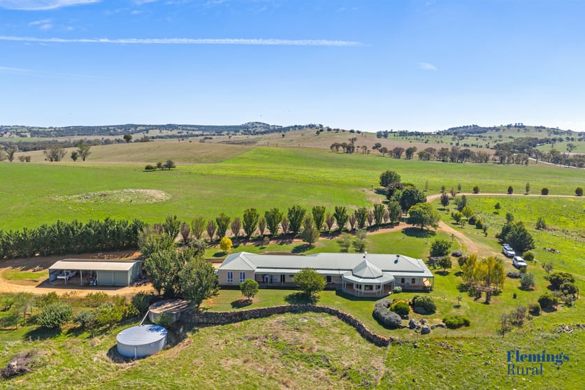 Click to view all images 719 Kenyu Road Boorowa NSW 2586 - Image 1