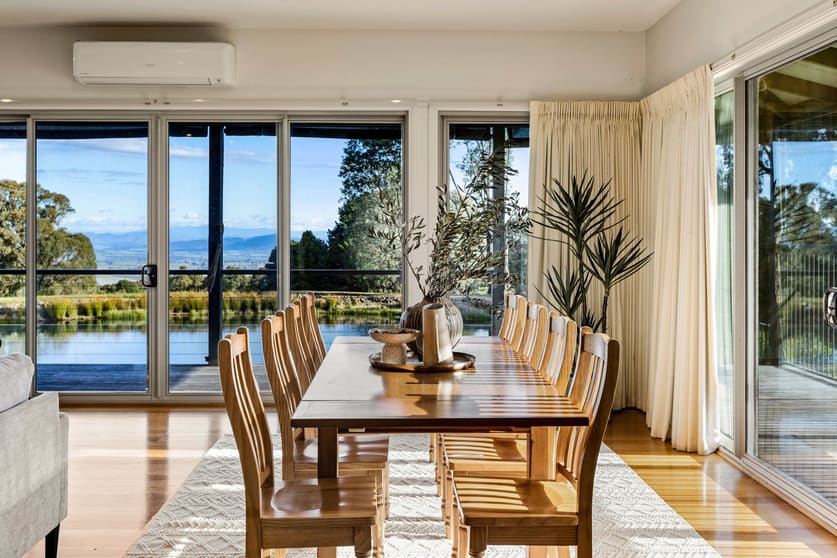 Click to view all images 26 Grandview Drive Barwite VIC 3722 - Image 3