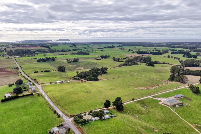 699 Mengha Road Forest TAS 7330 - Image 1