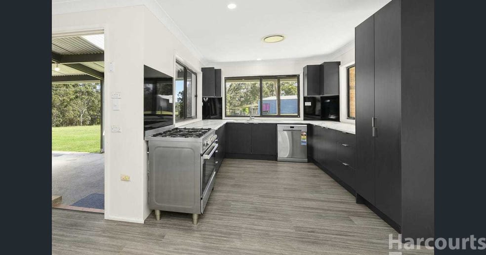 Click to view all images 183 Old Pacific Highway Kundabung NSW 2441 - Image 3