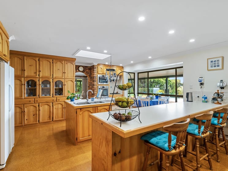 Click to view all images 298 Mcallisters Road Bilambil Heights NSW 2486 - Image 3
