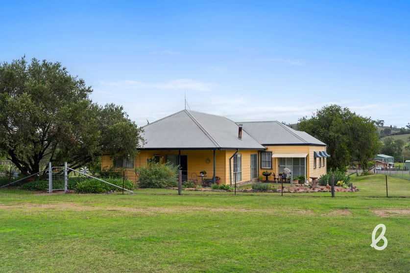 Click to view all images 428 Carrowbrook Road Singleton NSW 2330 - Image 3