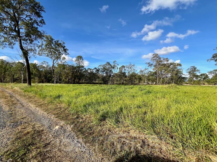 Click to view all images 123 Kay Road Mareeba QLD 4880 - Image 2