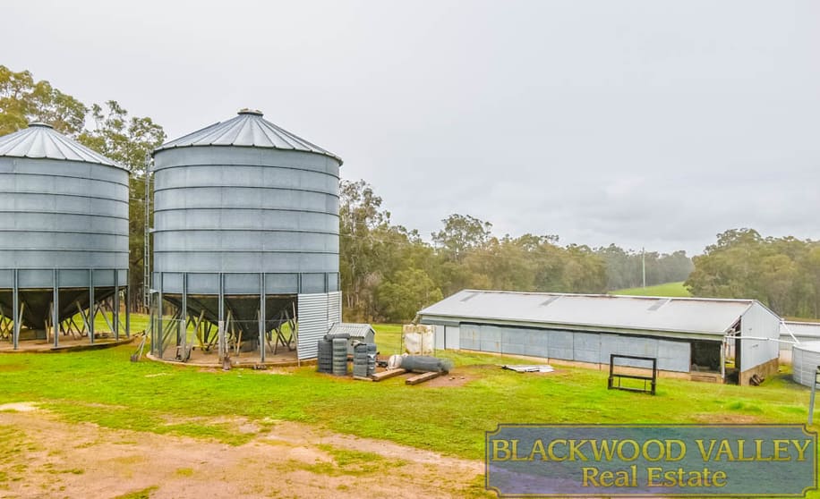 Click to view all images 5986 Donnybrook-Boyup Brook Road Benjinup WA 6255 - Image 2