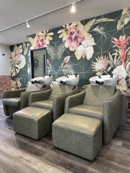 Beauty Salon  business for sale in Canberra Airport - Image 3