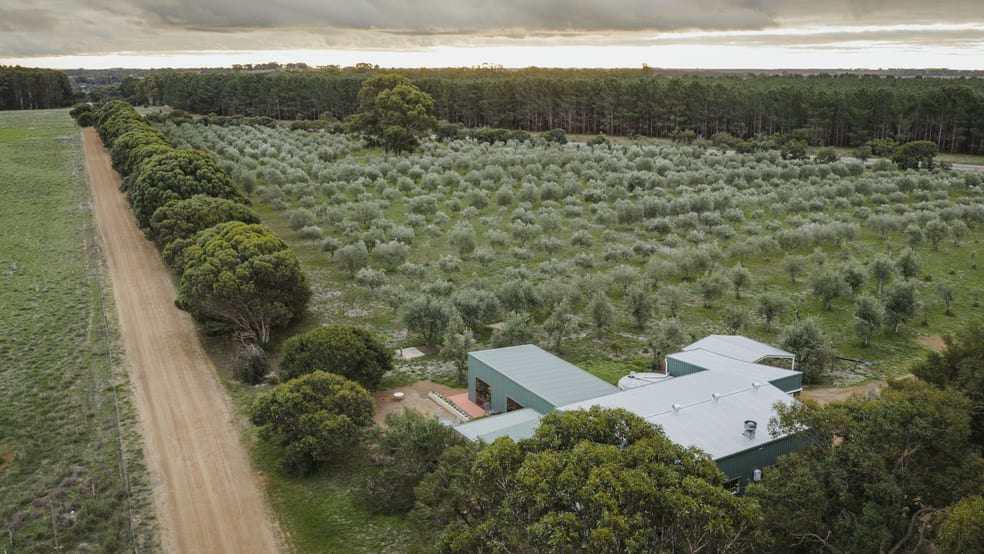 Click to view all images 1544 Fisheries Road Myrup WA 6450 - Image 2