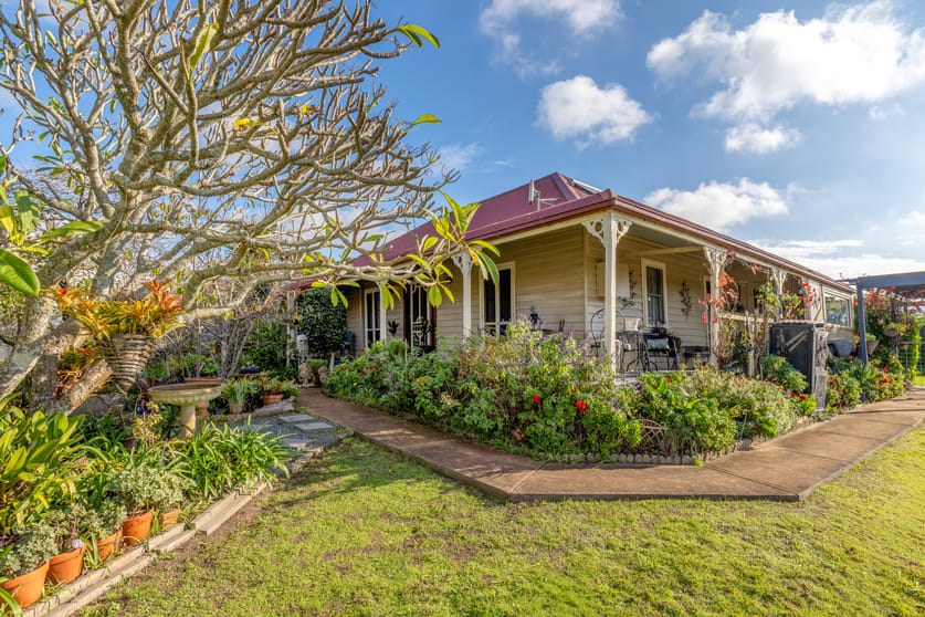 Click to view all images 3783 Clarence Town Road Dungog NSW 2420 - Image 2