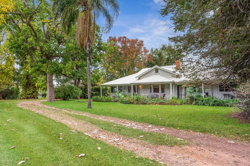 Click to view all images 146 Morgan Road Barmera SA 5345 - Image 3