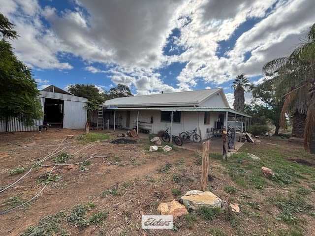 178 Budgie Road Menindee NSW 2879 - Image 2