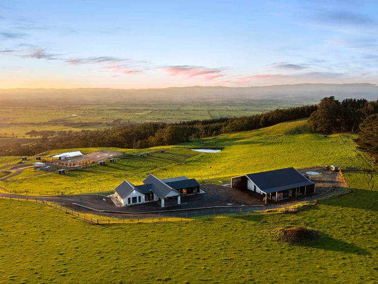 Click to view all images 270 Rogers Road Trafalgar VIC 3824 - Image 1