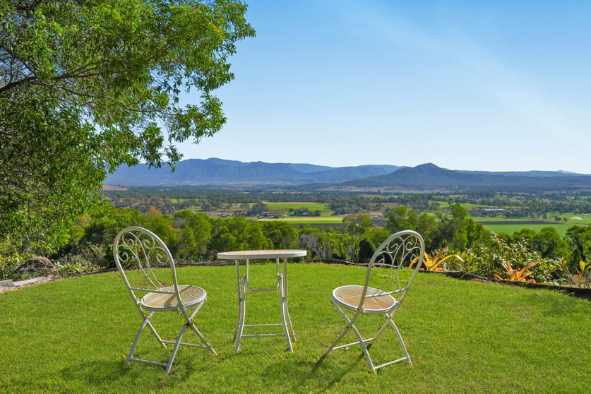 Click to view all images 104 Lutter Road Charlwood QLD 4309 - Image 3