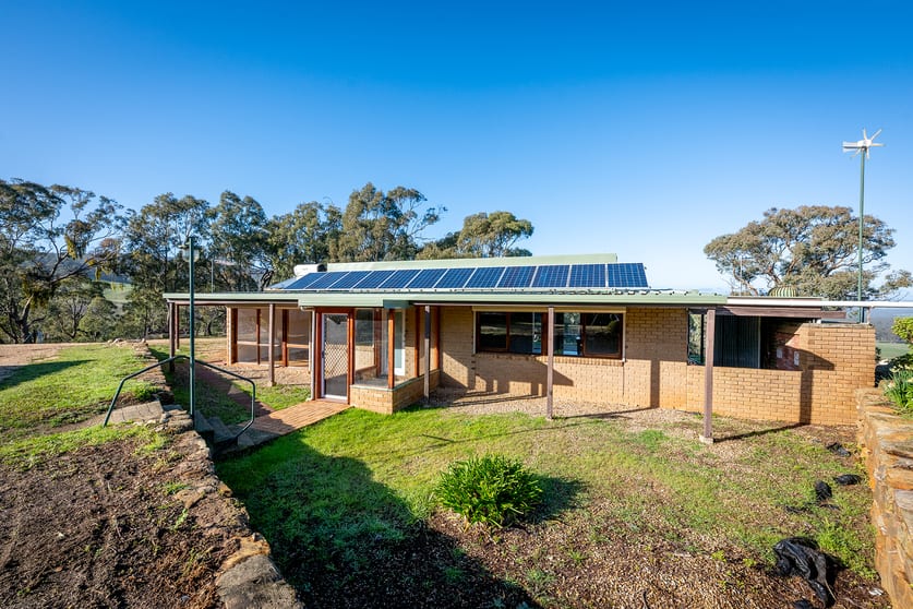 Click to view all images 1182 Barkly Gap Road Barkly VIC 3384 - Image 2