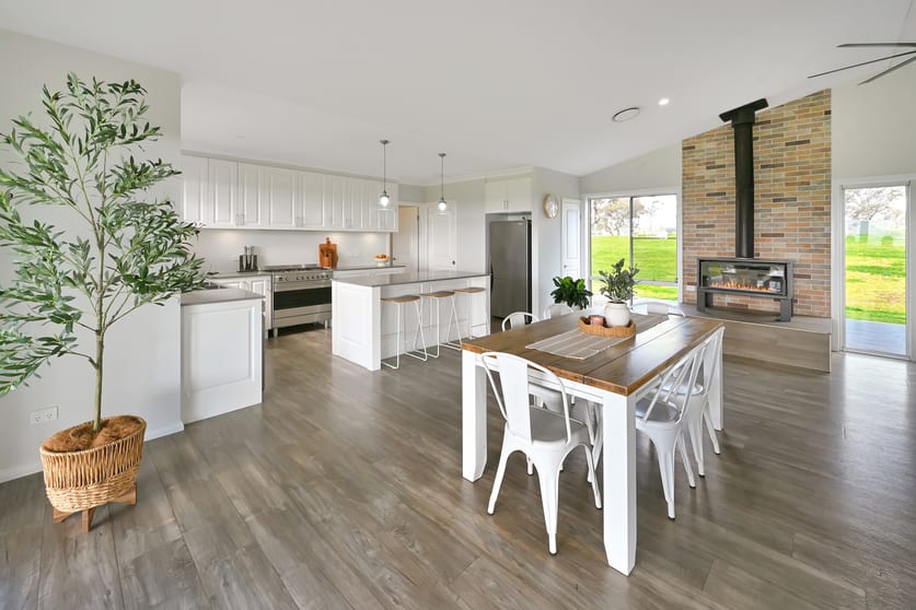 76 SPRINGFIELD LANE Gulgong NSW 2852 - Image 3