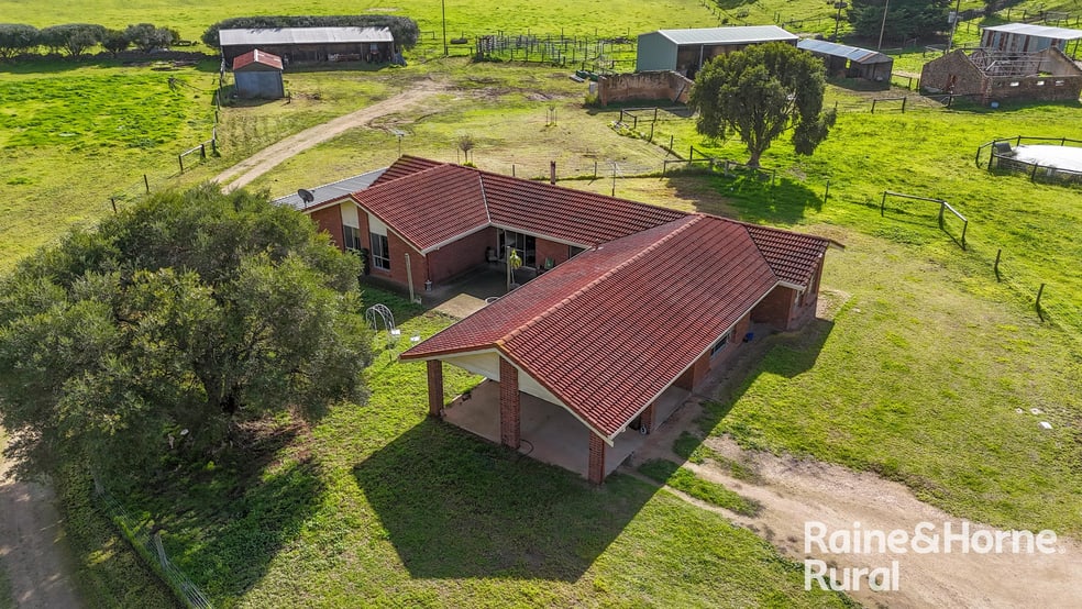 48 Mine Flat Road Strathalbyn SA 5255 - Image 2