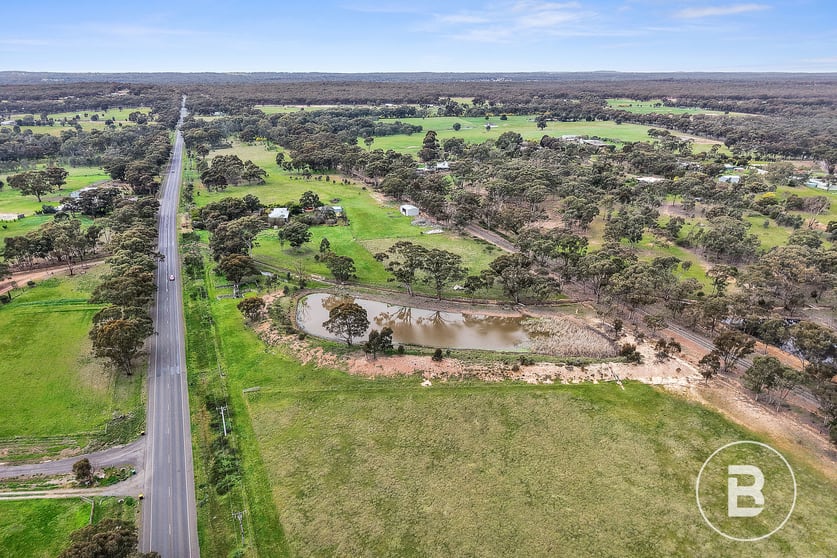 Click to view all images 657 Allies Road Marong VIC 3515 - Image 2