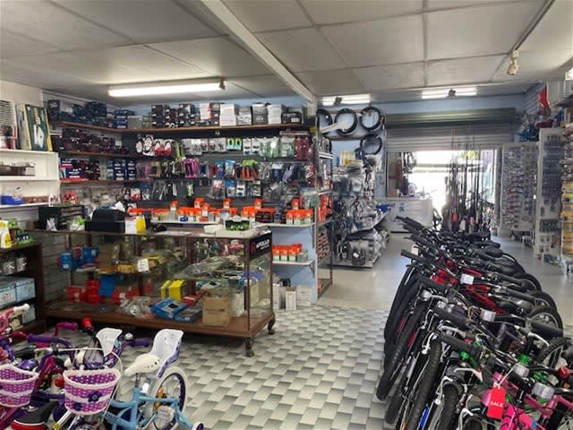 Click to view all images Entertainment & Technology business for sale in Ingham - Image 3