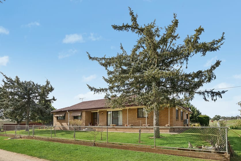 1 Hill Street Molong NSW 2866 - Image 2