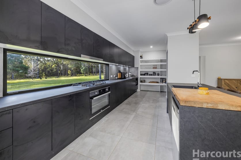 Click to view all images 269 Cook Lane Barraganyatti NSW 2441 - Image 2