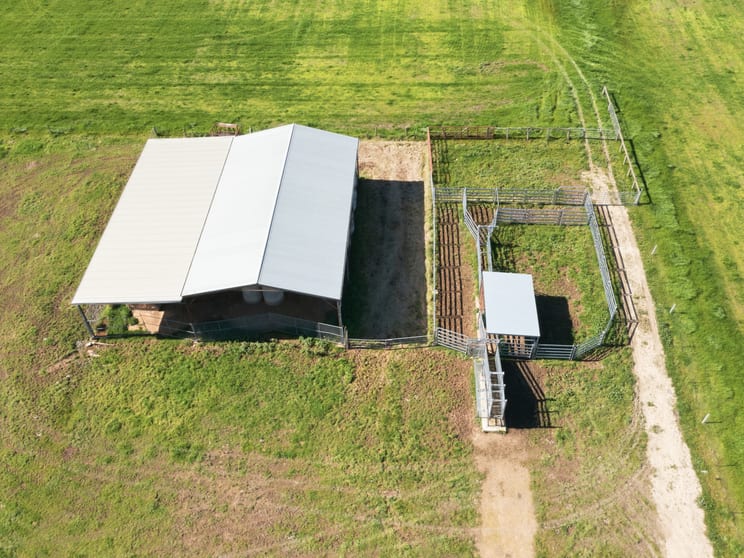 Click to view all images 64 White Post Road Everton VIC 3678 - Image 2
